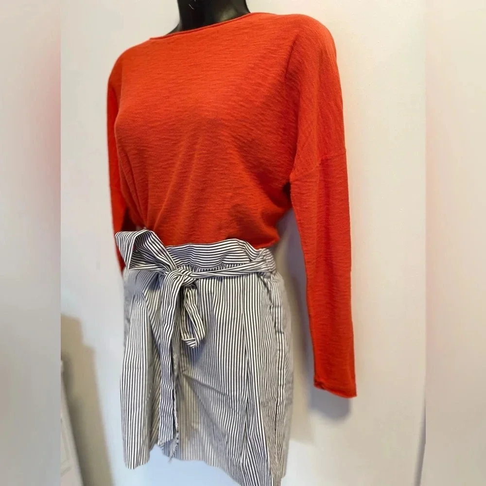 Vince Red Orange Long Sleeve Lightweight Sweater Womens - Picture 2 of 8